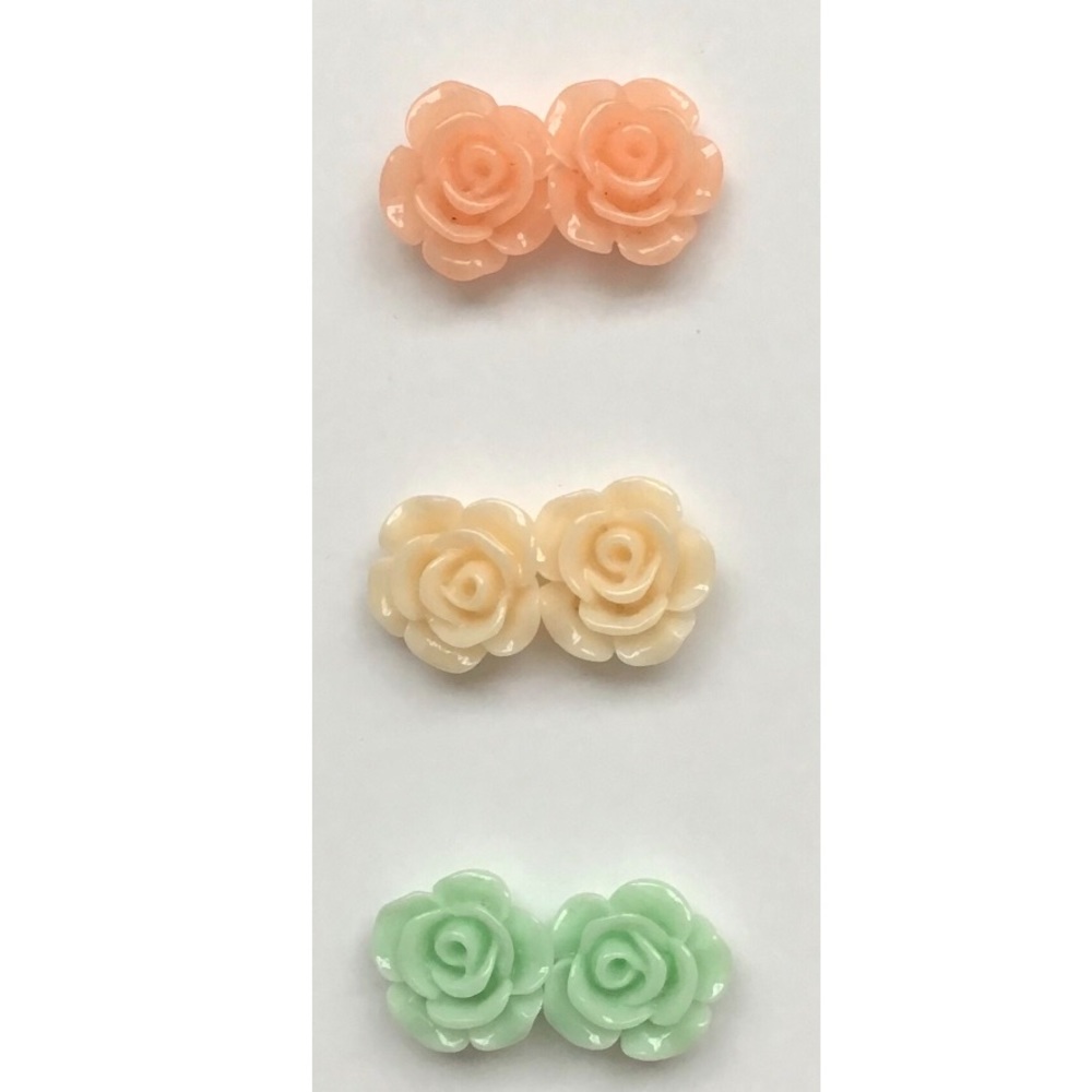NWOT 3 Stud Floral Earrings